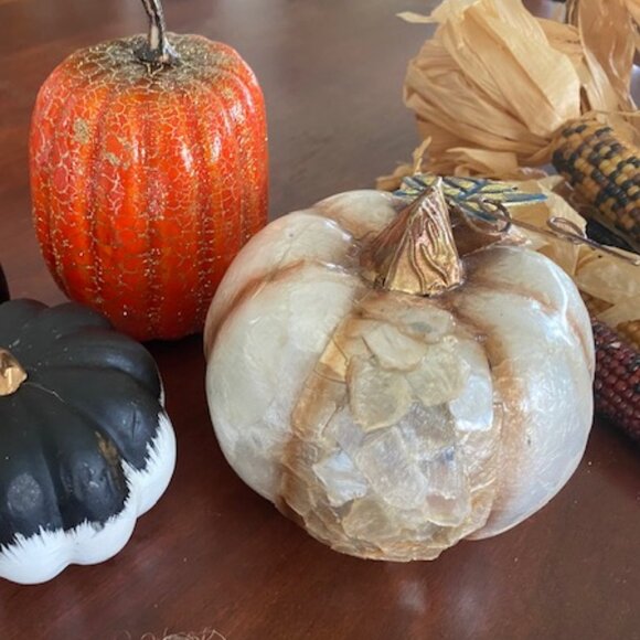 HUGE Lot FALL Harvest THANKSGIVING Decor- SCARECROW Football PUMPKIN Indian Corn - Picture 4 of 15